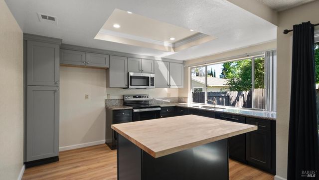 289 Belford Pl, Vacaville, CA 95687