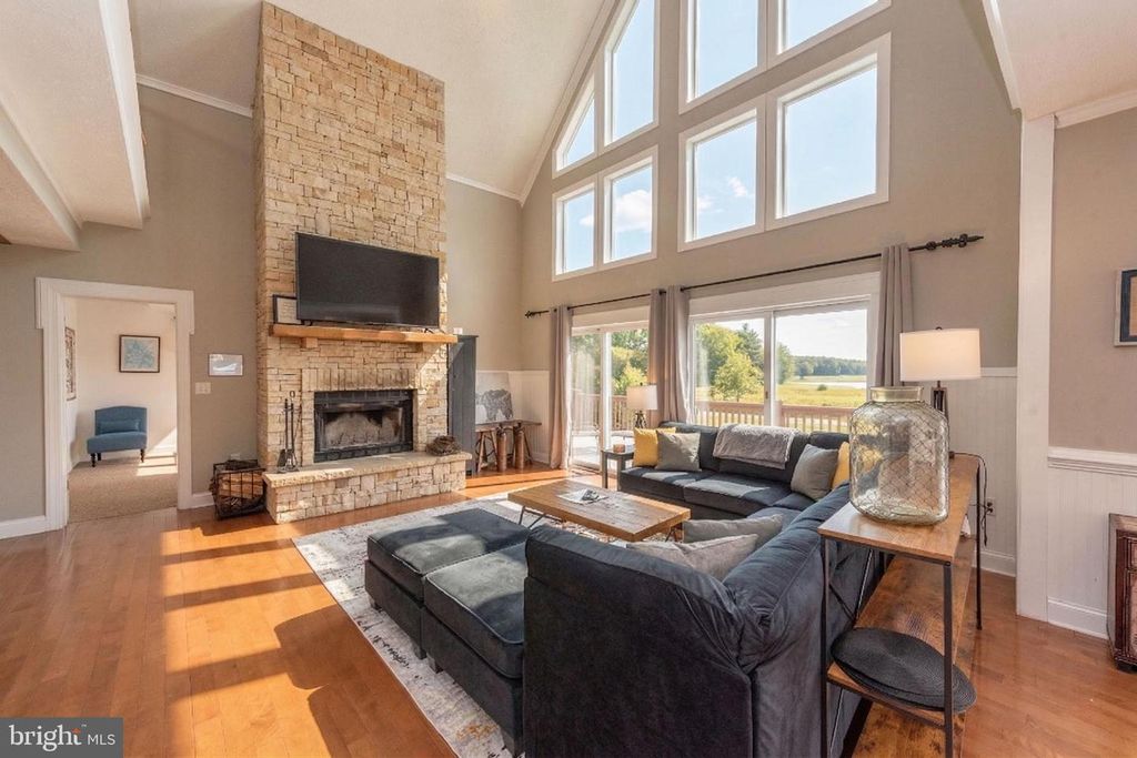 Image 16 of property listing at 85 CLUBHOUSE DR, Swanton, MD 21561