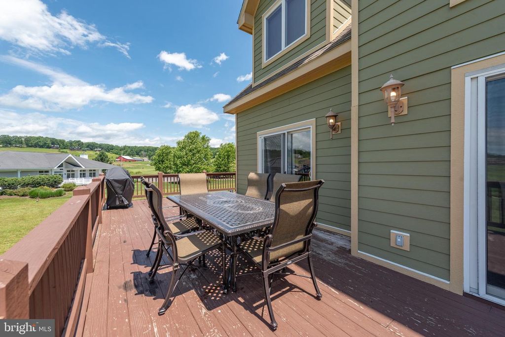 Image 80 of property listing at 85 CLUBHOUSE DR, Swanton, MD 21561