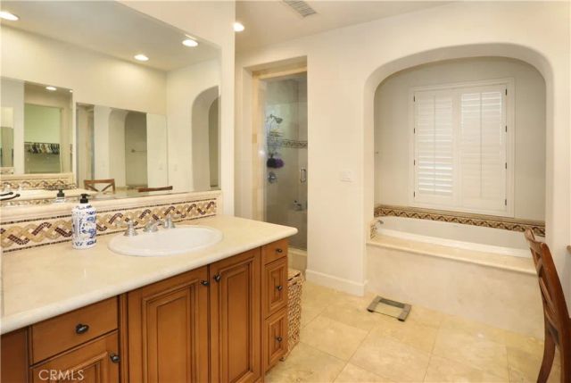 30 Shaman, Irvine, CA 92618