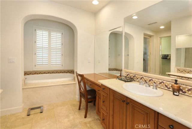 30 Shaman, Irvine, CA 92618