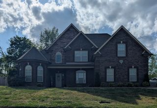 1504 Benton Park Pl, Clarksville, TN 37040