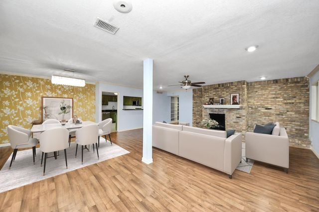 6304 Crab Orchard Road, Houston, TX 77057