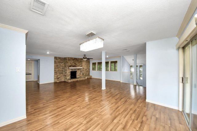 6304 Crab Orchard Road, Houston, TX 77057