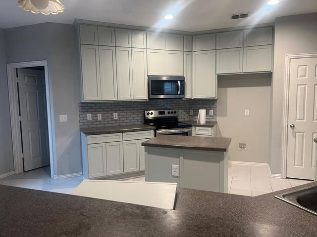 1111 Ute Circle, Little Elm, TX 75068