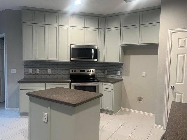 1111 Ute Circle, Little Elm, TX 75068