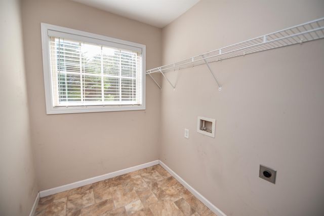 121 Albus Dr., Wellford, SC 29385
