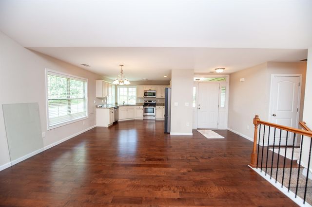 121 Albus Dr., Wellford, SC 29385