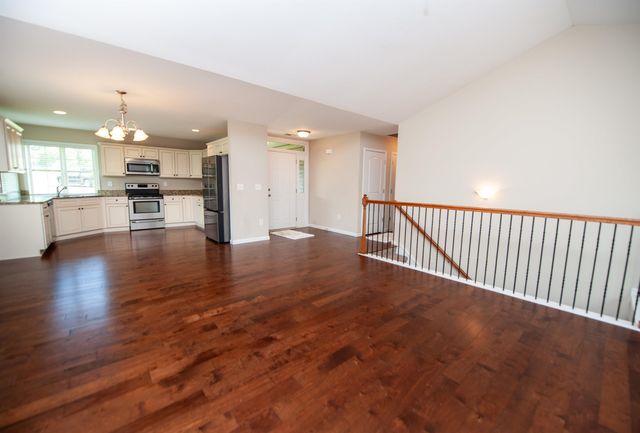 121 Albus Dr., Wellford, SC 29385