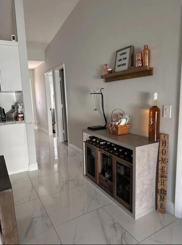 1751 NW 92nd Ave, Pembroke Pines, FL 33024