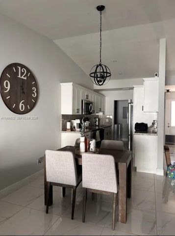 1751 NW 92nd Ave, Pembroke Pines, FL 33024