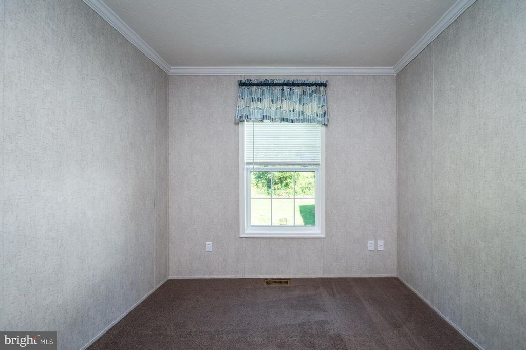 875 MOHRSVILLE RD, Shoemakersville, PA 19555