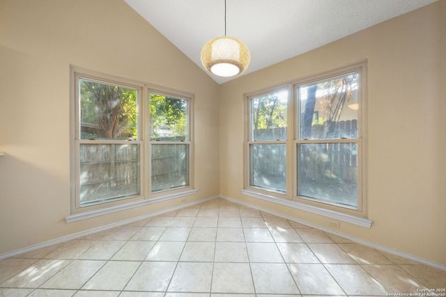 2606 Country Square, San Antonio, TX 78209