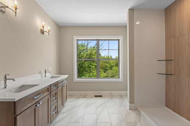 59 Sanctuary Drive, Valparaiso, IN 46385