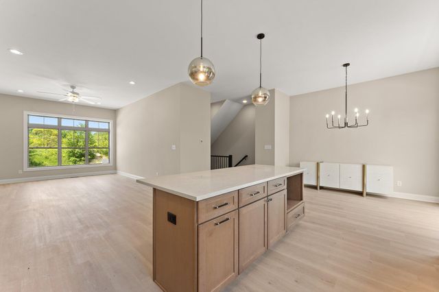 59 Sanctuary Drive, Valparaiso, IN 46385