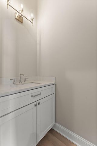 59 Sanctuary Drive, Valparaiso, IN 46385