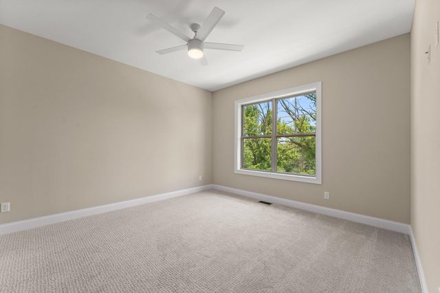 59 Sanctuary Drive, Valparaiso, IN 46385