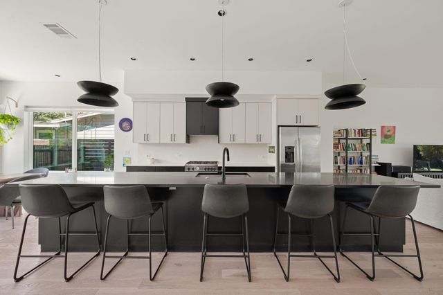 3302 Goodwin Ave A, Austin, TX 78702
