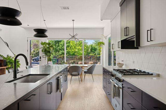 3302 Goodwin Ave A, Austin, TX 78702