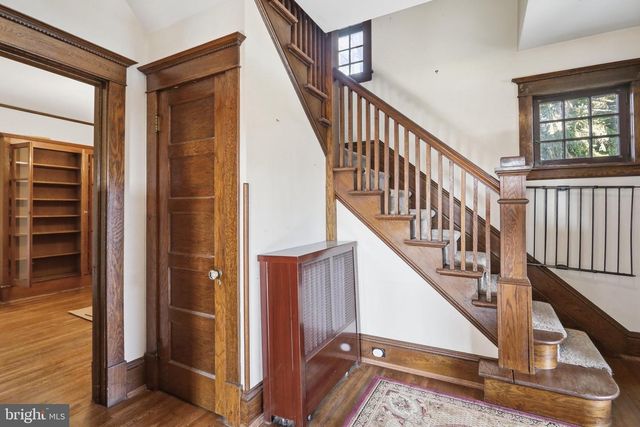 17613 OAK RIDGE DR, Hagerstown, MD 21740