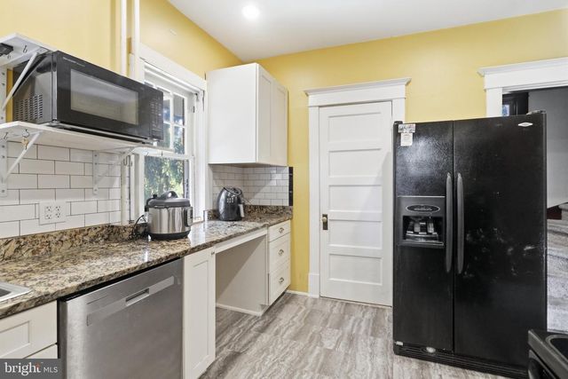 17613 OAK RIDGE DR, Hagerstown, MD 21740
