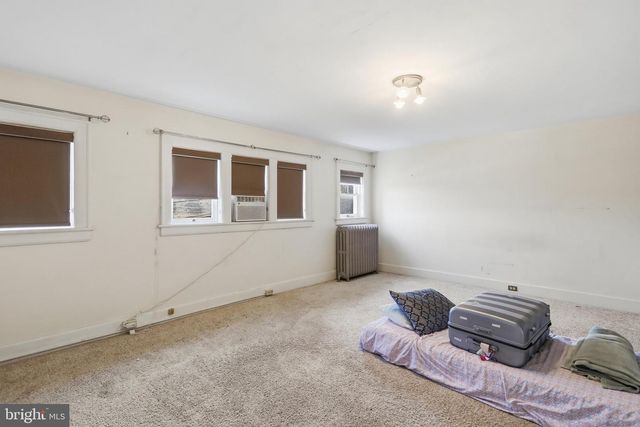 17613 OAK RIDGE DR, Hagerstown, MD 21740