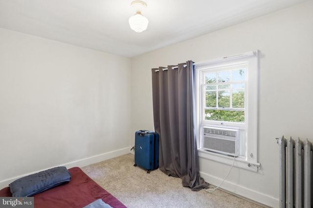 17613 OAK RIDGE DR, Hagerstown, MD 21740