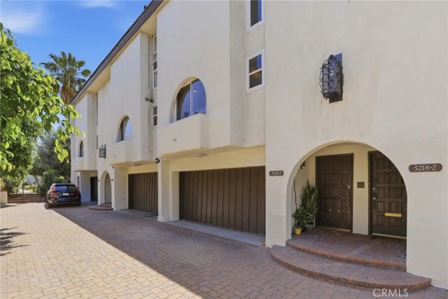 5218 Lindley Avenue 3, Encino, CA 91316