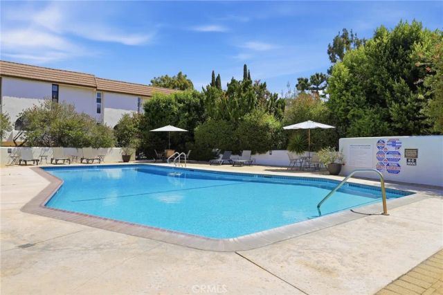 5218 Lindley Avenue 3, Encino, CA 91316