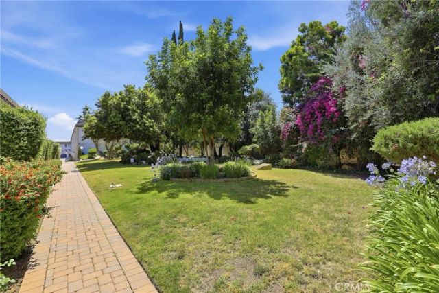 5218 Lindley Avenue 3, Encino, CA 91316