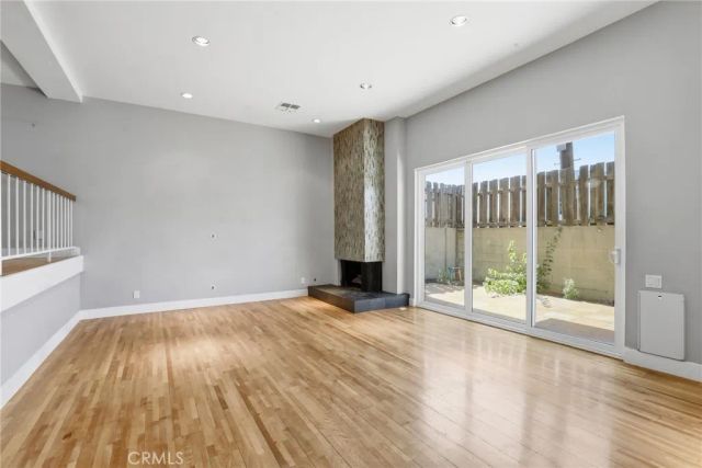 5218 Lindley Avenue 3, Encino, CA 91316
