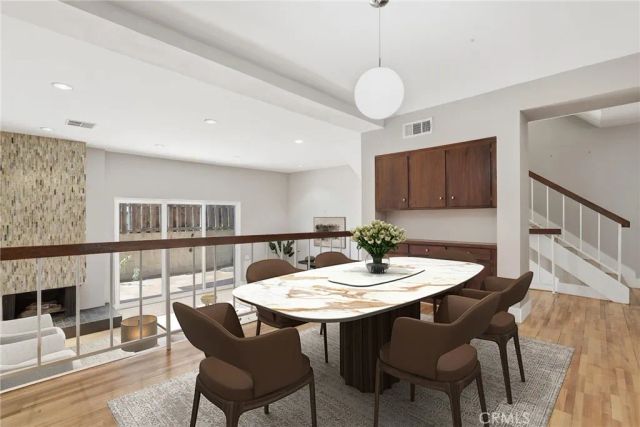 5218 Lindley Avenue 3, Encino, CA 91316