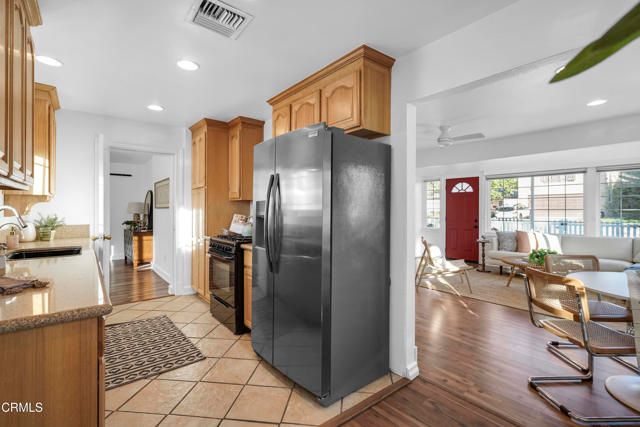 10851 Scoville Avenue, Los Angeles, CA 91040