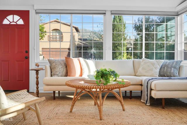 10851 Scoville Avenue, Los Angeles, CA 91040