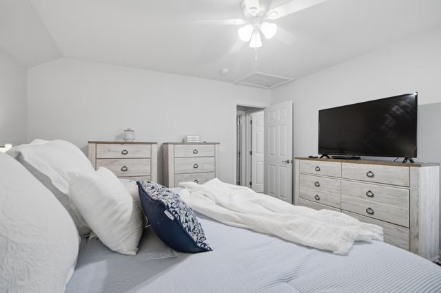 139 Tuscany Court, Ladson, SC 29456