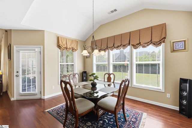 11 Roanoke Hills Court, Simpsonville, SC 29681