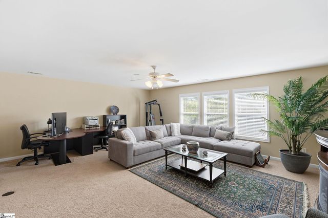 11 Roanoke Hills Court, Simpsonville, SC 29681