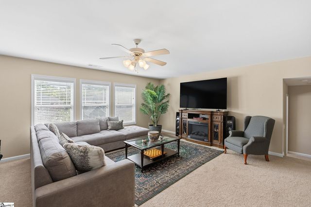 11 Roanoke Hills Court, Simpsonville, SC 29681