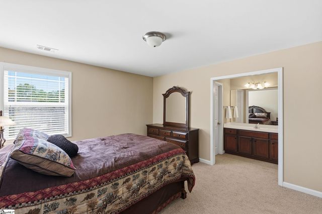 11 Roanoke Hills Court, Simpsonville, SC 29681