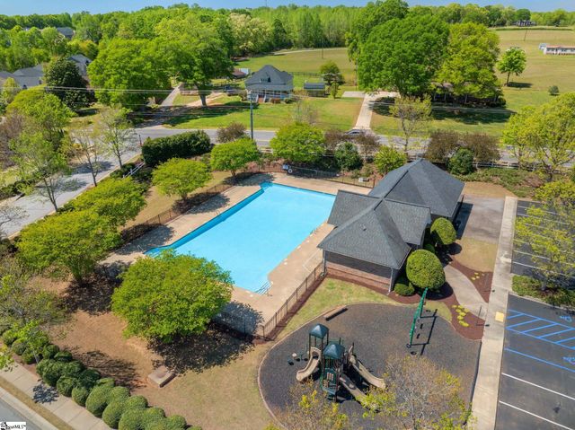 11 Roanoke Hills Court, Simpsonville, SC 29681