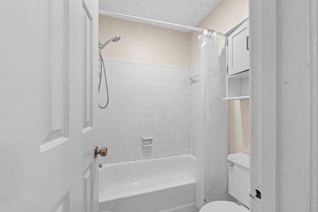 8215 PLANTERS DR, Memphis, TN 38018