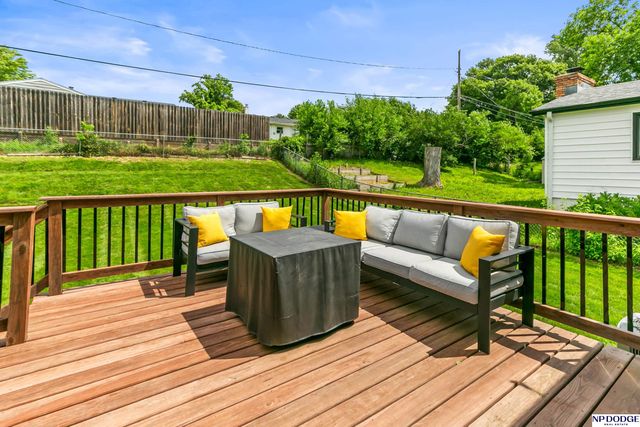 7908 Pasadena Avenue, Omaha, NE 68124
