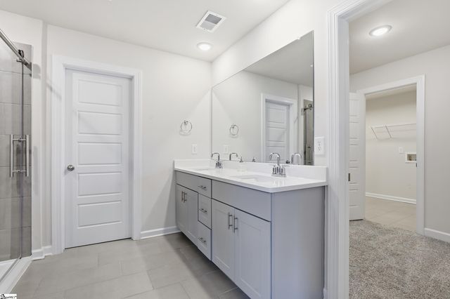 813 Elgon Walk Drive, Fountain Inn, SC 29644