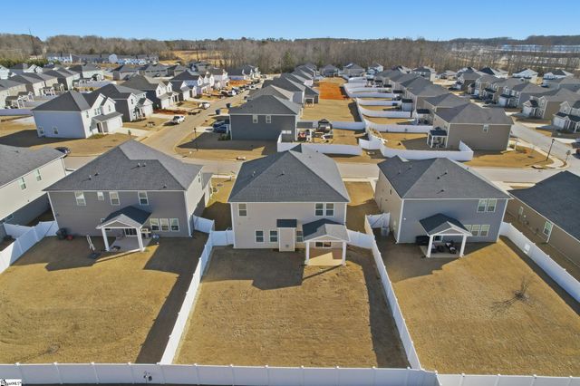 813 Elgon Walk Drive, Fountain Inn, SC 29644