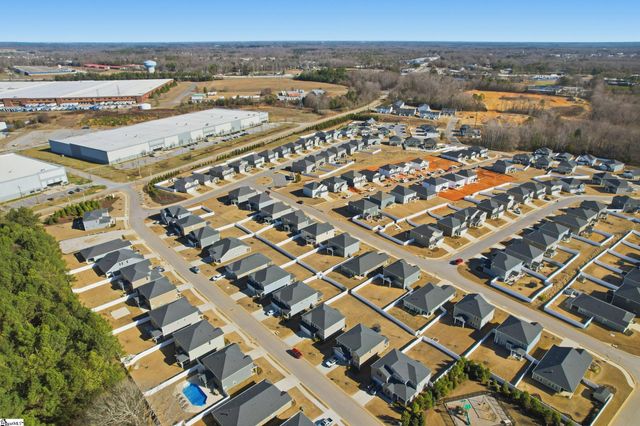 813 Elgon Walk Drive, Fountain Inn, SC 29644