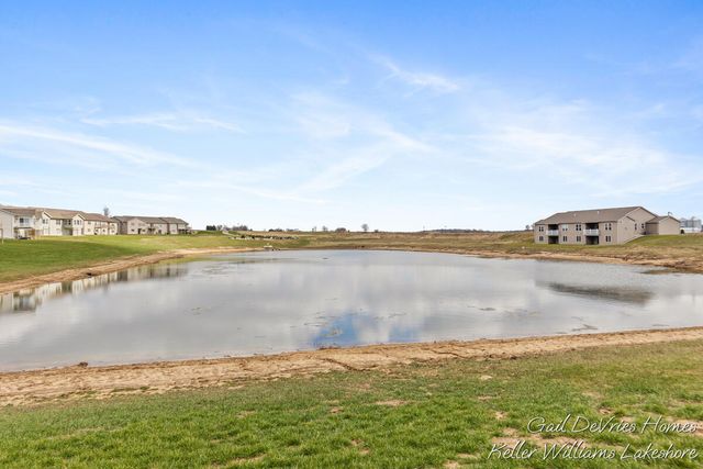 4498 Meadow Pond Way 66, Hamilton, MI 49419