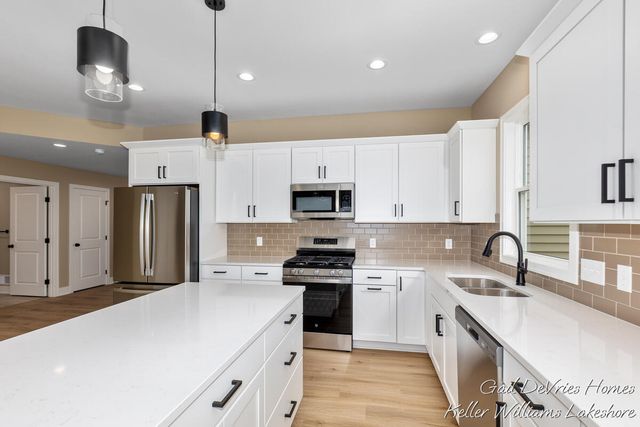 4498 Meadow Pond Way 66, Hamilton, MI 49419