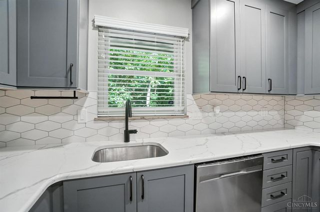 1419 Wolfangel Road, Anderson Twp, OH 45255