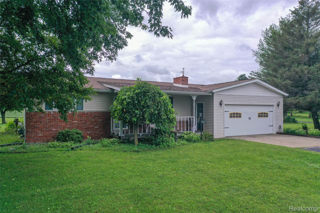 5067 Hemingway Lake Road, Marathon Township, MI 48464