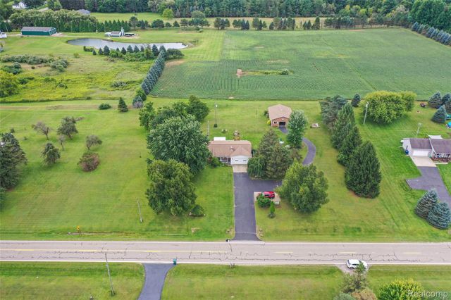 5067 Hemingway Lake Road, Marathon Township, MI 48464